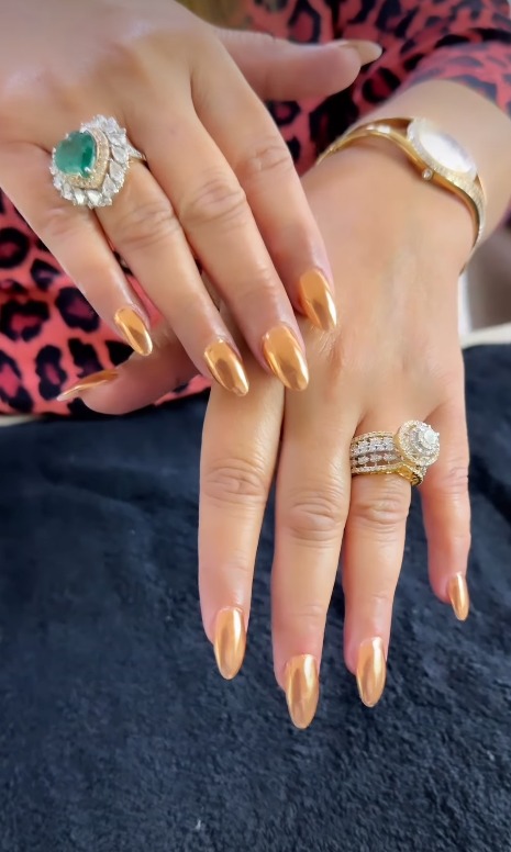 Nail art reel thumbnail